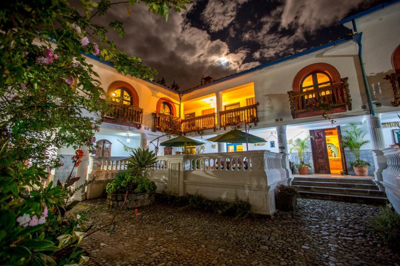 Hacienda Cusin Hotell Otavalo Exteriör bild