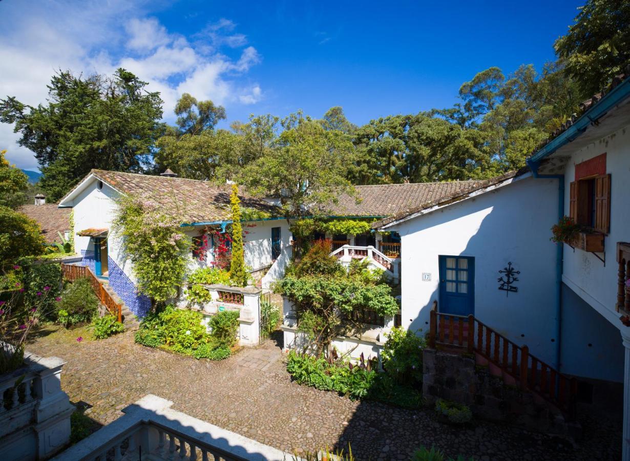 Hacienda Cusin Hotell Otavalo Exteriör bild