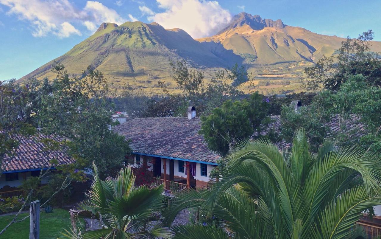 Hacienda Cusin Hotell Otavalo Exteriör bild
