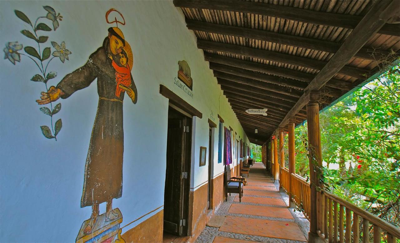 Hacienda Cusin Hotell Otavalo Exteriör bild