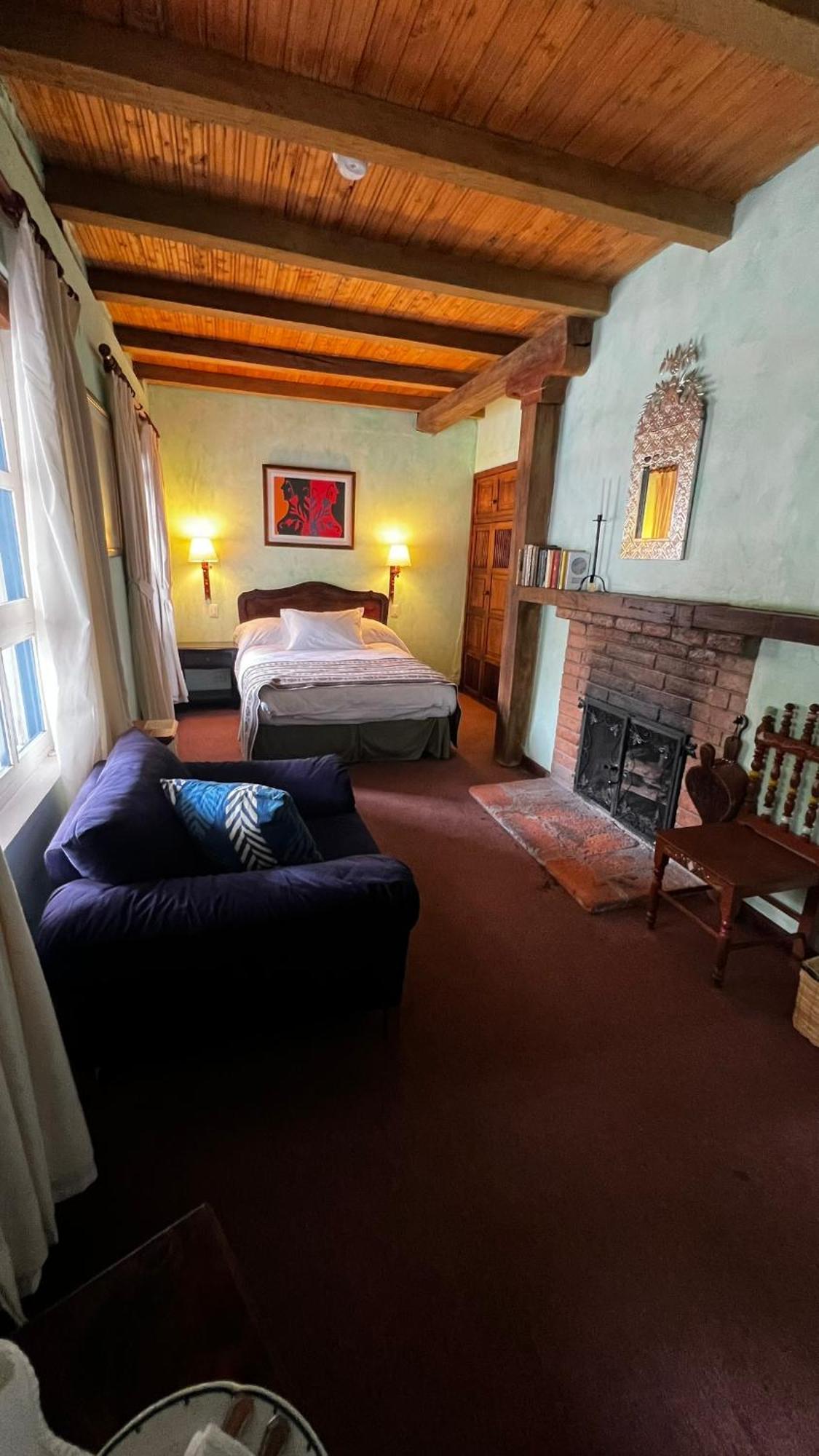Hacienda Cusin Hotell Otavalo Exteriör bild