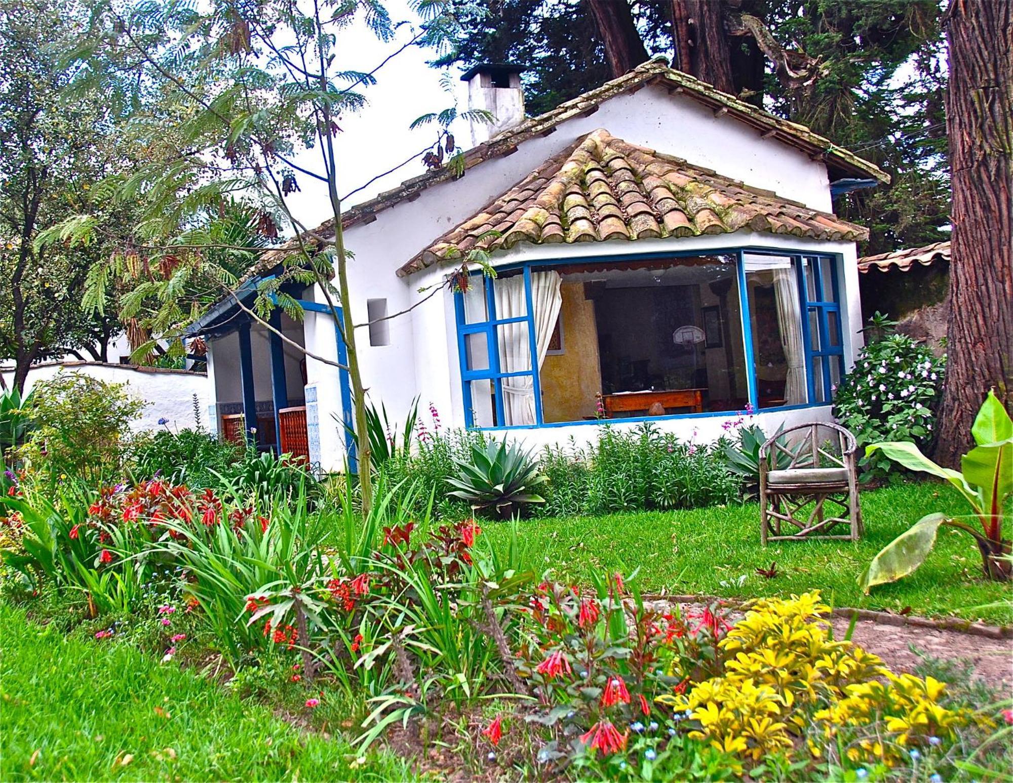 Hacienda Cusin Hotell Otavalo Exteriör bild