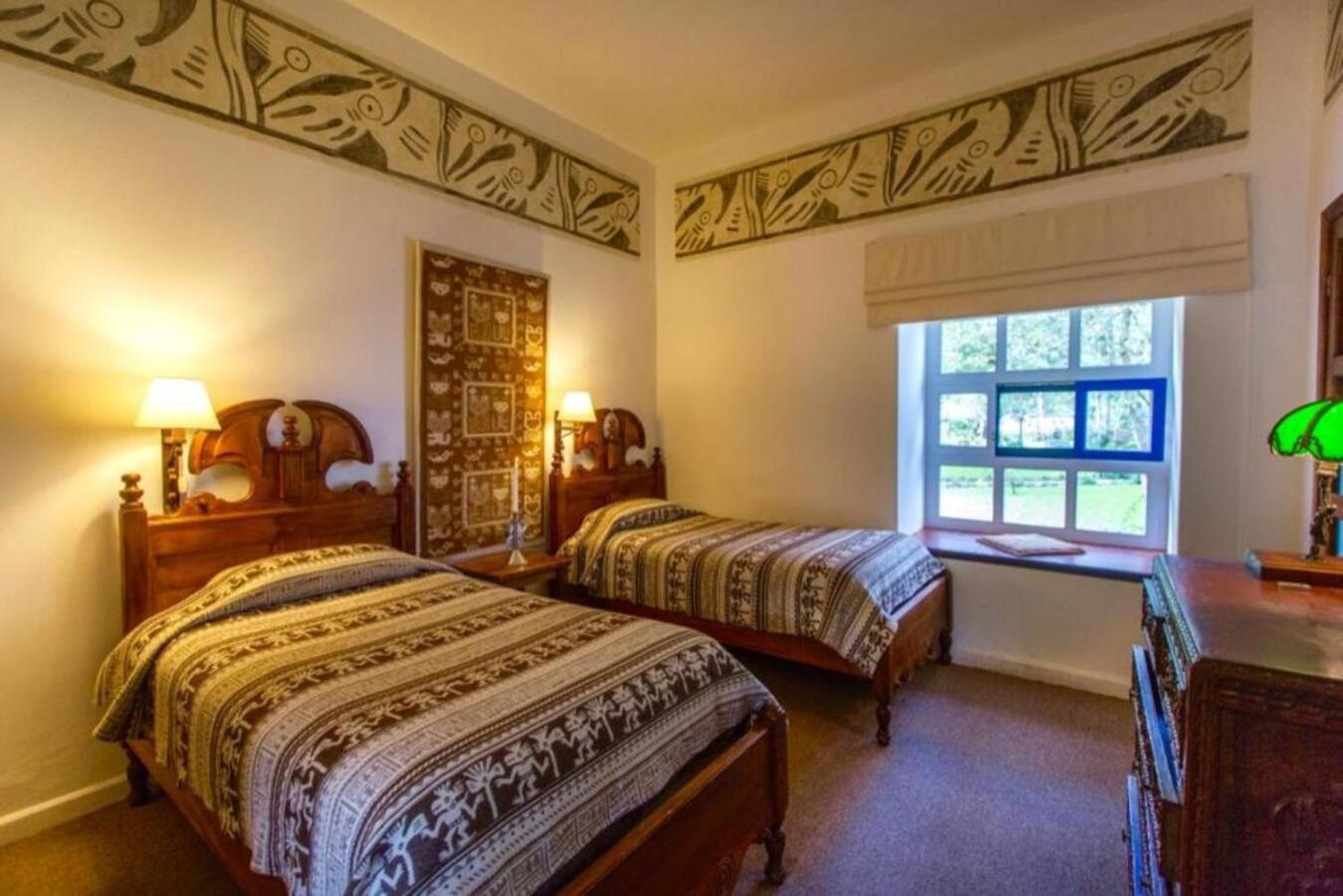 Hacienda Cusin Hotell Otavalo Exteriör bild